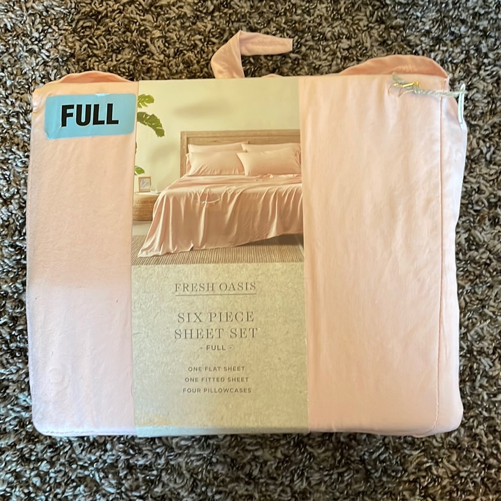 Pink Six Piece Sheet Set Full  💖